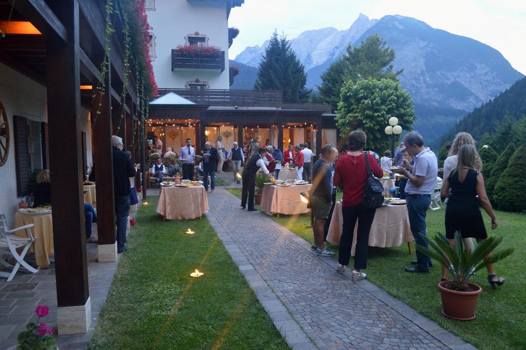 Hotel Panoramic Auronzo di Cadore Exterior photo